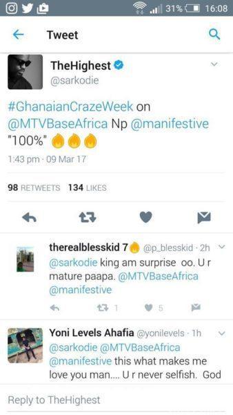 Sarkodie Smokes Peace Pipe With Manifest? 3 Sark
