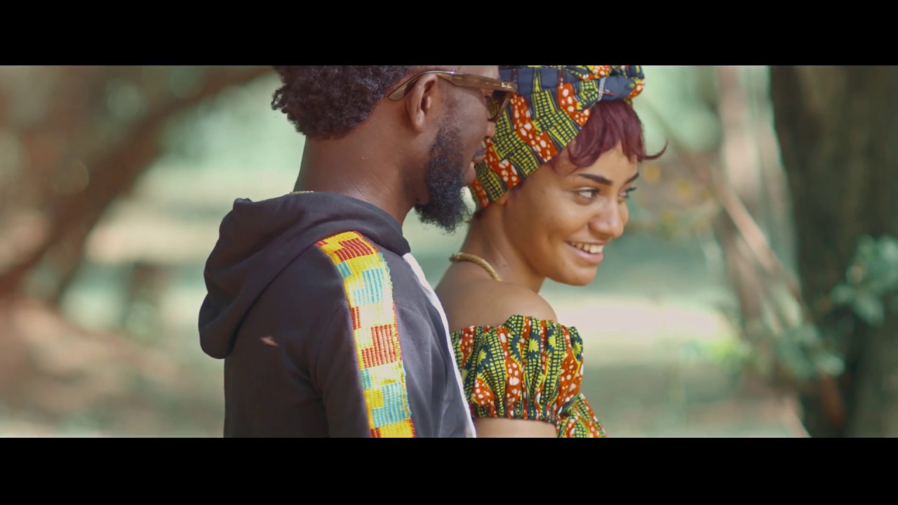 Bisa Kdei – Asew ft. Mic Flammez (Official Video)