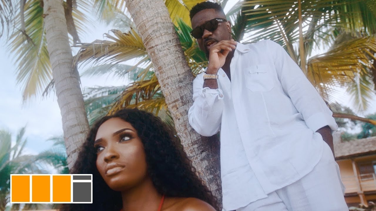 Sarkodie – Lucky ft. Rudeboy (Official Video)