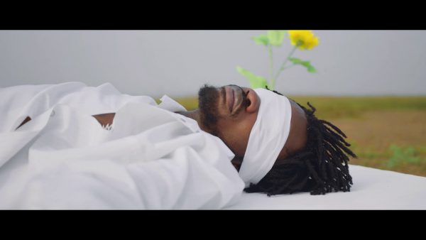 Fameye – Long Life Ft. Kwesi Arthur (Official Music Video)