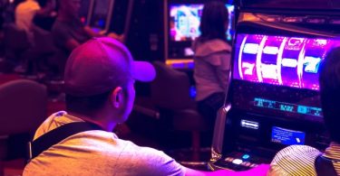 Examining Promotional Techniques In Online Casinos